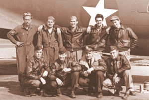 B-17 crew next to their plane