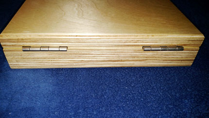 Hinge Side of Multi-Gauge Box