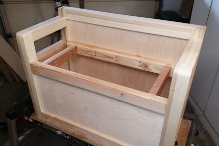 Toy Box Assembly with No Cover on Top